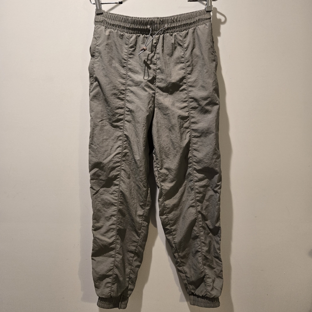 Wilo The Label Women's Athletic Nylon Windbreaker Jogger Pants Small